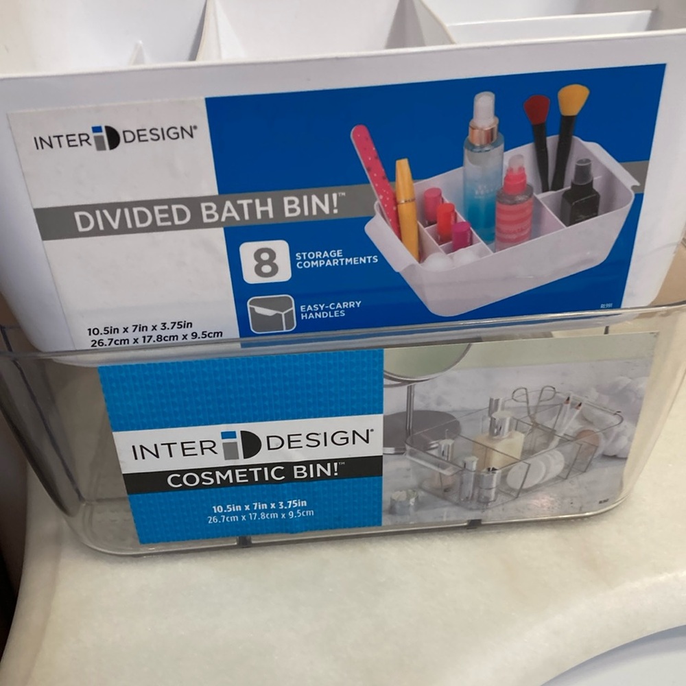 Two Divided Bath Bins